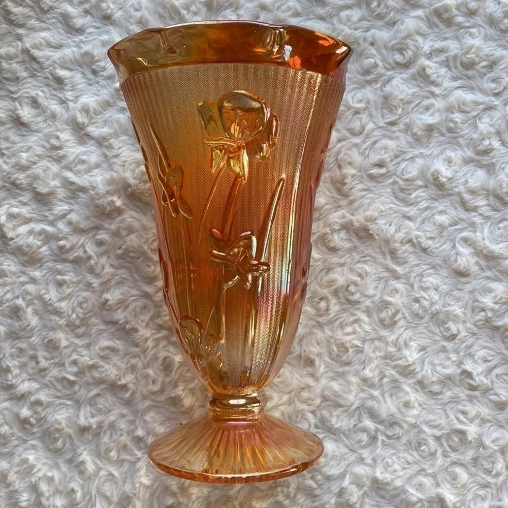 GORGEOUS~’JEANETTE MARIGOLD’ ~CARNIVAL GLASS VASE~ART DECO RIBBING~1930’s~G21**